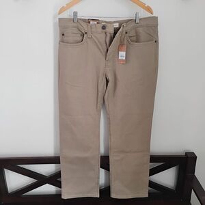 Denver Hayes Men's Beige Straight Jeans